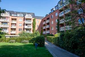 Komfortable 5-Zi-Wohnung über 2 Etagen mit Balkon, Wohnküche und 2 Bädern – Blankenauer Straße 9, 9113 Schloßchemnitz, Chemnitz – Vorschaubild 2