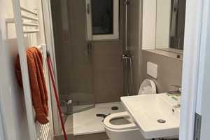 Tolle 2-Zimmer-Hochparterre-Wohnung mit Balkon und Einbauküche in Hamburg Hammerbrook – Hamburg – Vorschaubild 10