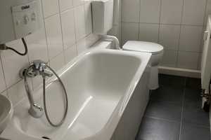 Frisch sanierte 2 Zimmerwohnung mit Tageslichtbad – Homburger Str. 3, 65197 Wiesbaden – Vorschaubild 3