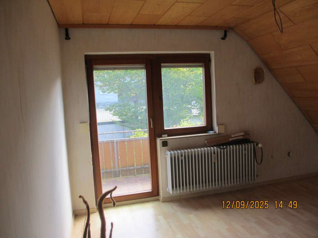 Immobilie in Steinenbronn - Geräumiges 9-Zimmer Haus in Steinenbronn mit Garten - Bild 3