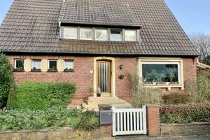 Gartenliebhaber aufgepasst! Ihr traumhaftes 2 Familienhaus mit sehr großen Garten  und Garagen – Heuenkamp 9, 48163 Mecklenbeck, Münster – Vorschaubild 2