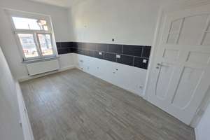 Citywohnen mit Charakter: Sanierte 2-Raumwohnung im modernen Altbau - Parkett, Balkon und EBK-Option – Lange Reihe 23, 4299 Stötteritz, Leipzig – Vorschaubild 2