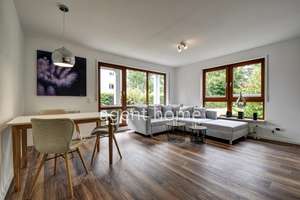 MÖBLIERT - RUHIG und MODERN - Schöne Terrassenwohnung