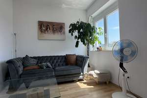 Großzügige 5-Zimmer-Wohnung mit zwei Dachterrassen und Aufzug direkt in Ihr Zuhause – Im Schollengewann 1, 69123 Wieblingen, Heidelberg – Vorschaubild 7