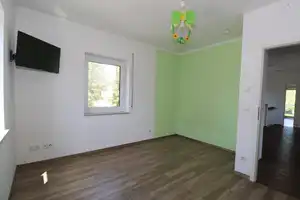 Modernes Einfamilienhaus mit 6 Zimmern in Beucha zum Verkauf – Leipzig (Kreis) – Vorschaubild 9