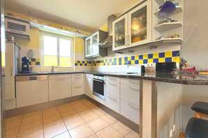 Wunderschöne Doppelhaushälfte in Trier-Irsch mit großem Grundstück, Garage und Carport! – Trier – Vorschaubild 3