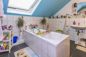 Für Anleger: MFH mit 6 Einheiten und Top-Potenzial in urbaner Lage von Gelsenkirchen – Gelsenkirchen – Vorschaubild 11