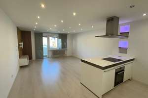 Gehobene 2-Zimmer-Wohnung mit Balkon in direkter Nähe zur Münchner Freiheit