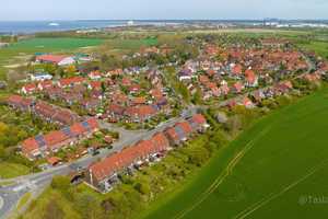 Großes Reihen-Endhaus mit 6 Zimmern im Ostseebad Warnemünde-Diedrichshagen – Rostock – Vorschaubild 1