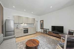 Exklusiv möbliert im Kunibertsviertel: kernsaniertes City-Apartment nahe Dom und Rhein – Die vollständige Adresse der Immobilie erhältst du vom Anbieter., 50668 Altstadt/Nord, Köln – Vorschaubild 4