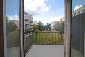 Sunny Living: Helle 2-Zimmer-Wohnung mit Balkon – provisionsfrei – Platz des 4. Juli 6, 14167 Lichterfelde, Berlin – Vorschaubild 8