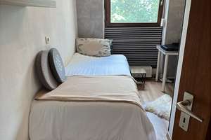 Provisionsfrei Modern sanierte 3-Zimmer-Wohnung mit großem Südbalkon direkt am Park – München-Aubing – Die vollständige Adresse der Immobilie erhältst du vom Anbieter., 81243 Aubing-Süd, München – Vorschaubild 11