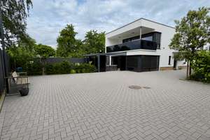Exklusive 2,5-Zimmer-Wohnung mit  Hauscharakter ,Terrasse und eigenem Garten in Osnabrück