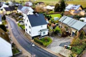 Stilvoll saniertes Einfamilienhaus mit charmanter Scheune sucht neuen Eigentümer – Die vollständige Adresse der Immobilie erhältst du vom Anbieter., 56459 Elbingen – Vorschaubild 1