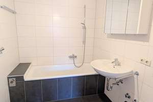 Helle 3-Zi.-Wohnung + West-Balkon & TG-Stellplatz – Am Bähnle 2, 74177 Bad Friedrichshall – Vorschaubild 5