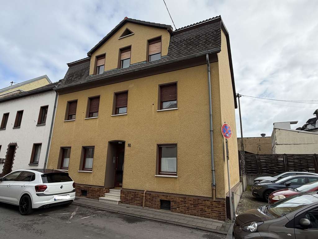 Immobilie in Bad Hönningen - Ein Haus mit Potenzial & viel Platz für die ganze Familie–Wohnen in zentraler Lage von Bad Hönningen - Bild 1