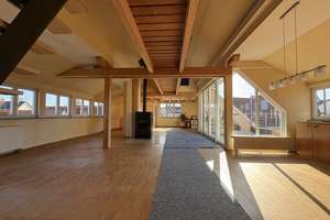 Sonniges, großzügiges Loft im südlichsten Stadtbezirk von Stuttgart