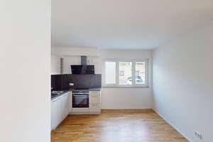 Wohnen in Nürnberg – Helle 2-Zimmer-Wohnung mit Einbauküche – Äußere Bucher Straße 43, 90425 Thon, Nürnberg – Vorschaubild 1