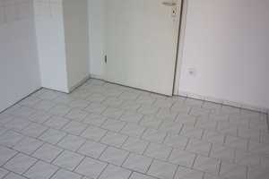 Frei ab 1.8.25  + Balkon an der Küche + 3. OG + Haus mit Aufzug** – Matthesstraße 80, 9113 Chemnitz – Vorschaubild 17