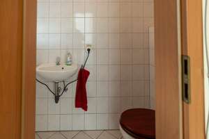 REIHENMITTELHAUS SUCHT FAMILIENANSCHLUSS!!! - Mit Küche und Carport! – Die vollständige Adresse der Immobilie erhältst du vom Anbieter., 56235 Ransbach-Baumbach – Vorschaubild 4