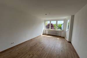 Helle 3 Zi.-Whng.- mit einem Wannenbad mit Fenster - Balkon - Duisburg Rheinhausen – Lortzingstraße 13, 47226 Rheinhausen-Mitte, Duisburg – Vorschaubild 5