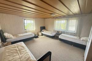 Brandlberg-Idylle trifft urbanen Lifestyle - Stilvolles Zweifamilienhaus mit großzügigem Wohnkomf... – Die vollständige Adresse der Immobilie erhältst du vom Anbieter., 93055 Brandlberg-Keilberg, Regensburg – Vorschaubild 6