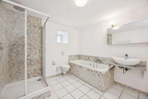 Property thumbnail 17