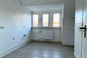 ZENTRAL GELEGENE WOHNUNG MIT BALKON | SIEGEN-WEIDENAU – Die vollständige Adresse der Immobilie erhältst du vom Anbieter., 57076 Weidenau, Siegen – Vorschaubild 8