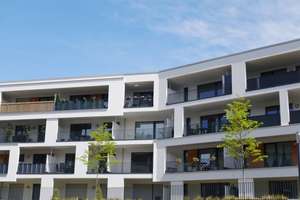 3 Zimmer / Fernblick auf den Abteiberg / Einbauküche, Loggia, Gladbach zentrale Lage – An der Lingenmühle 14, 41061 Gladbach, Mönchengladbach – Vorschaubild 19