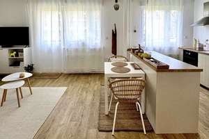 Tiefenmodernisiert & lichtdurchflutet - 2,5 Zimmer Wohnung mit Balkon in grüner Westend Lage – Die vollständige Adresse der Immobilie erhältst du vom Anbieter., 14055 Westend, Berlin – Vorschaubild 11