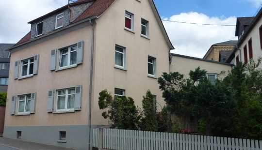 Bild von Zwei Wohnhäuser in der Kernstadt von Usingen