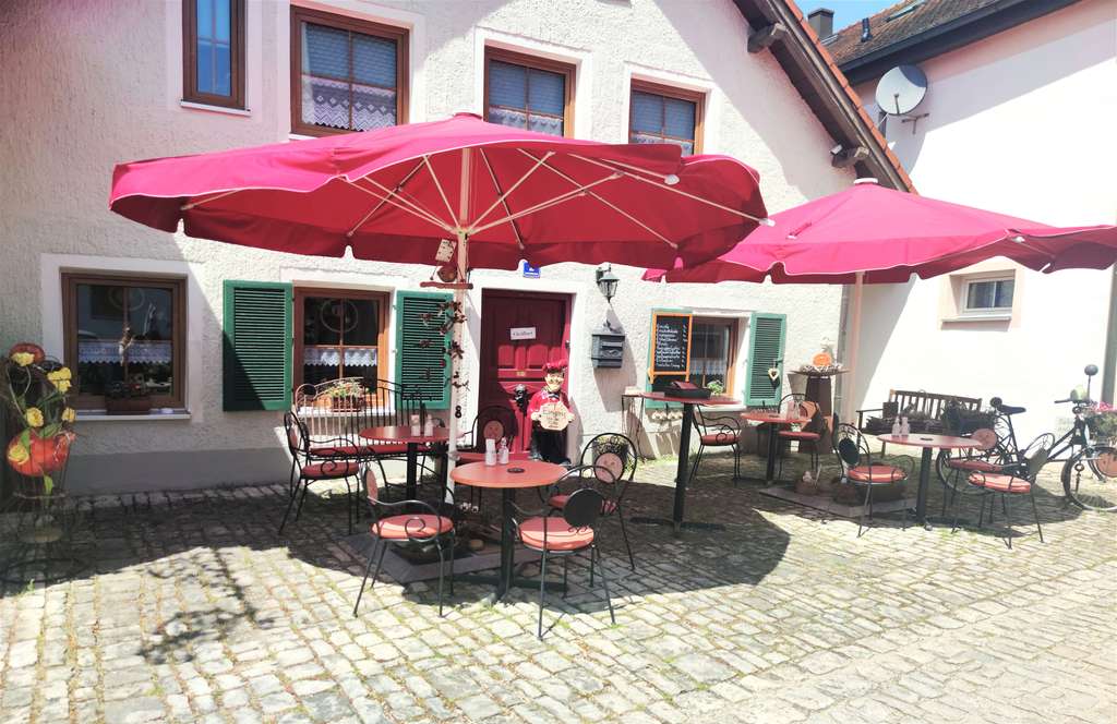 Immobilie in Beilngries - Historisches renoviertes Wohn-und Geschäftshaus (3in1) - Bild 1