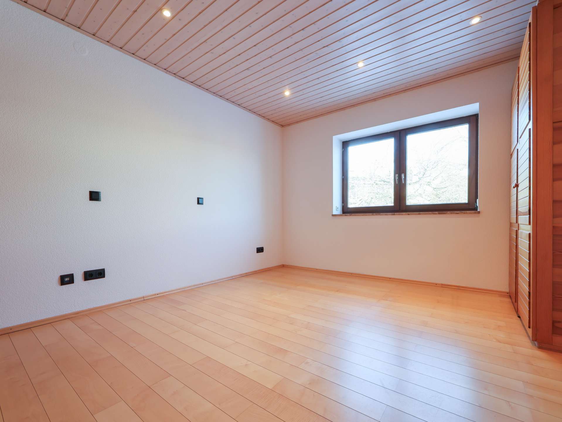 Immobilie in Fahrenkrug - Familiengerechtes Einfamilienhaus mit viel Platzangebot in Feldrandlage! - Bild 9