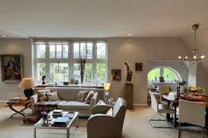 ca. 10 m²  West-Terrasse und ein Kamin im Wohnbereich – Hundekehlestraße 33, 14199 Schmargendorf, Berlin – Vorschaubild 11