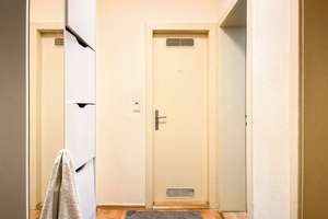 Vermietete Erdgeschosswohnung mit Charme – Solide Kapitalanlage in guter Lage – Die vollständige Adresse der Immobilie erhältst du vom Anbieter., 30449 Linden-Süd, Hannover – Vorschaubild 2