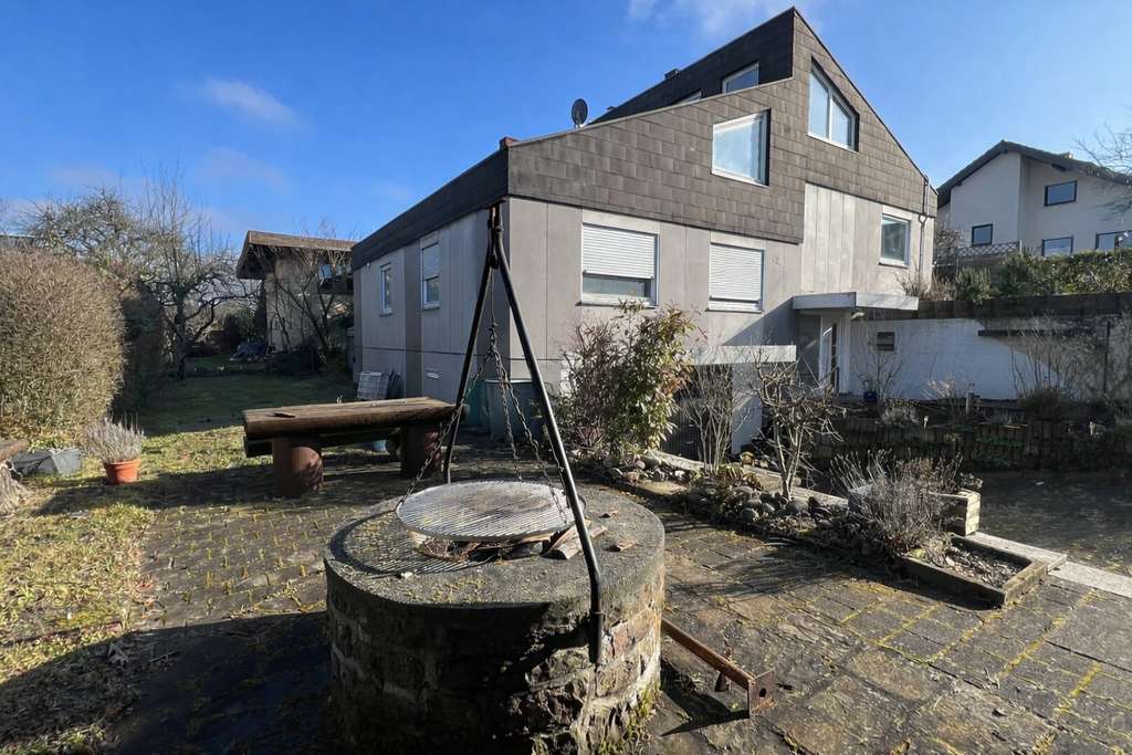 Immobilie in Neulingen - Modernes EInfamilienhaus 210 qm Wohnfläche, 3 Bäder, PV Anlage , 5,9 a großes Erbpachtgrundstück - Bild 0