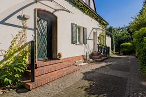 Stilvolles Wohnen im Altbau mit Gästehaus & großem Garten – Die vollständige Adresse der Immobilie erhältst du vom Anbieter., 14532 Stahnsdorf – Vorschaubild 3