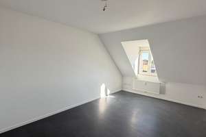Renovierte 3-Zimmer-Wohnung mit Balkon in Großauheim zu vermieten – Hauptstraße 50, 63457 Groß-Auheim, Hanau – Vorschaubild 2