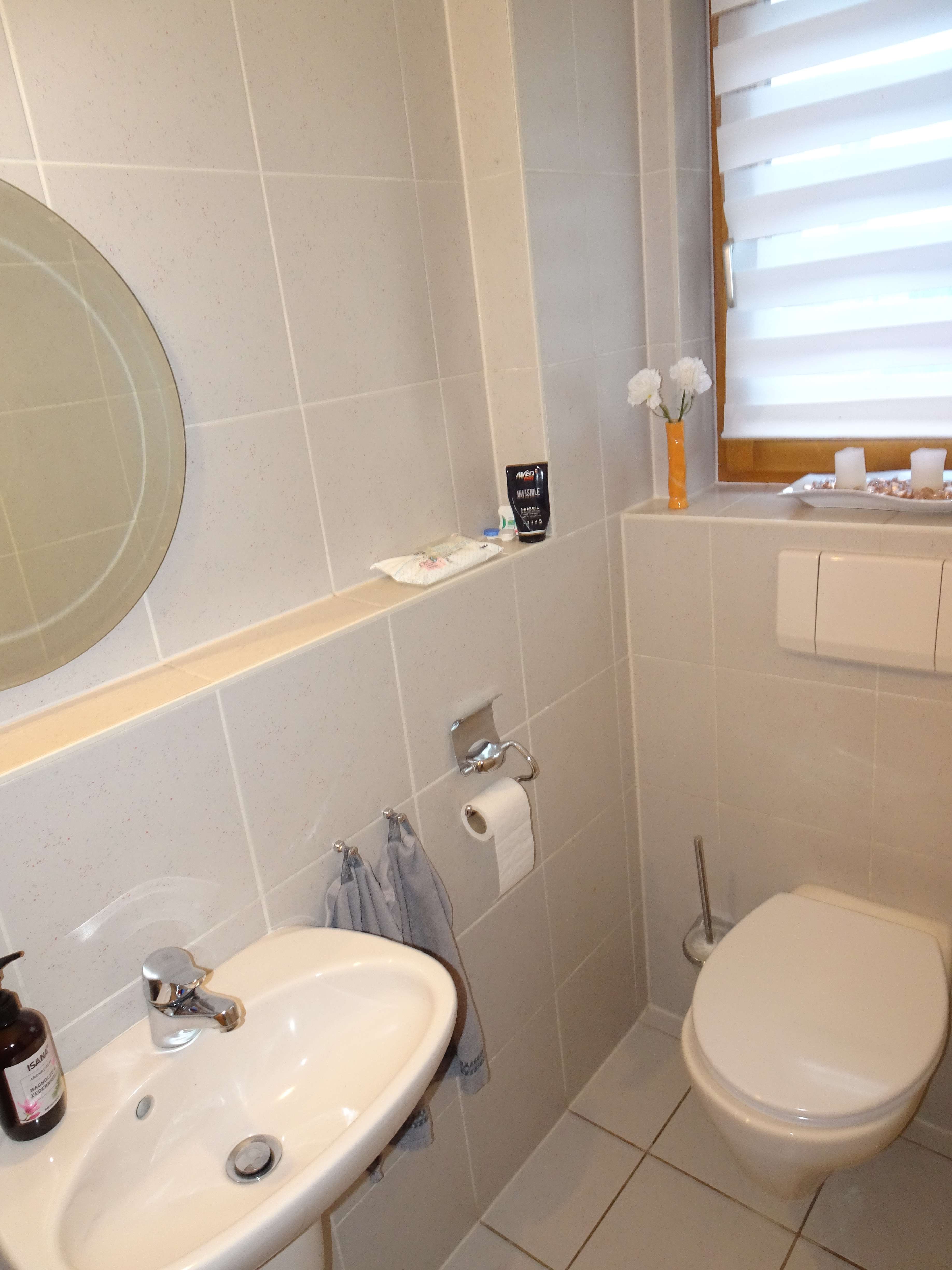 Immobilie in Heroldsbach - Doppelhaushälfte mit Garage und Kfz-Stellplatz in Herzogenaurach-Nähe Rehaklinik - Bild 5