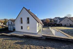 🏡 Stilvolles Einfamilienhaus in Bestlage - modern, ruhig, sofort bezugsfrei – Ortenleite 8, 96161 Gerach – Vorschaubild 5