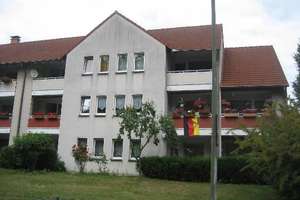 Wohn(t)raum: günstig geschnittene 2-Zimmer-Wohnung (WBS)