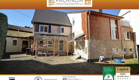 Bild von Falanga Immobilien - 2 Häuser und eine entwicklungsfähige Scheune auf gr. Hofgrundstück in Kl-Winter