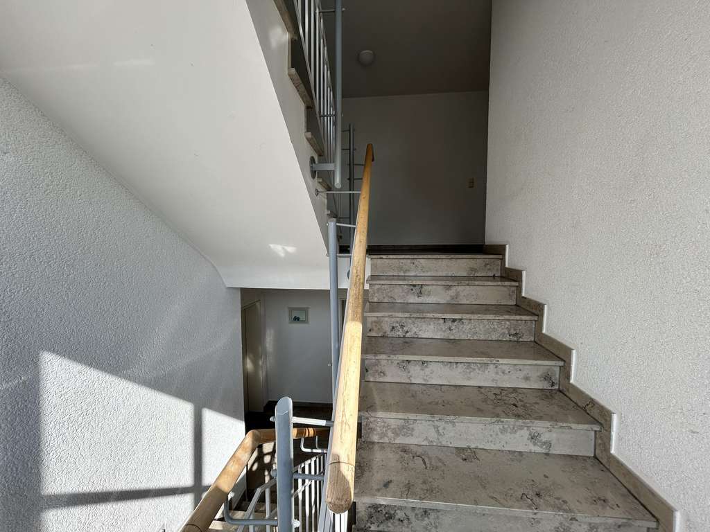 Immobilie in Altenkirchen (Westerwald) - Altenkirchen, Eigentumswohnung DG mit 80m² WFL und Stellplatz in guter Wohnlage - Bild 4