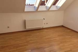 3 Zi.-DG-Whg. mit Wintergarten-Loggia, offener Galerie, Stellplatz, i.d. Südst. I VON PRIVAT – Die vollständige Adresse der Immobilie erhältst du vom Anbieter., 30169 Südstadt, Hannover – Vorschaubild 11