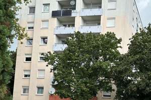 2-Zimmer-Wohnung mit Potenzial in Freiburg-Weingarten – Buggingerstraße 37, 79114 Weingarten, Freiburg im Breisgau – Vorschaubild 2