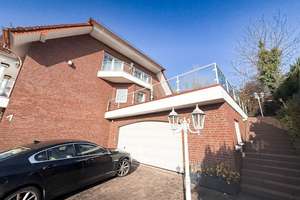 Großzügige Villa mit 360 m² Wohnfläche & Einliegeroption – ruhige Lage nahe Köln – Die vollständige Adresse der Immobilie erhältst du vom Anbieter., 51491 Overath – Vorschaubild 2