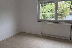 Helle 3-Zimmer-Erdgeschosswohnung (75 qm) mit Balkon & Tageslichtbad in Köln-Godorf – ab sofort! – Katharinenstr 0, 50997 Godorf, Köln – Vorschaubild 14