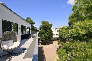 Exklusive Penthouse Wohnung, modern möbliert mit Stellplatz in Stuttgart Giebel – Die vollständige Adresse der Immobilie erhältst du vom Anbieter., 70499 Giebel, Stuttgart – Vorschaubild 4