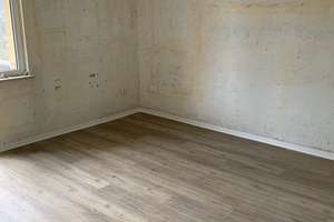 Teilsanierte 3,5 Zimmer-Whg. mit Balkon zum 01.11.2026 – Hultschiner Straße 135, 47055 Wanheimerort, Duisburg – Vorschaubild 2