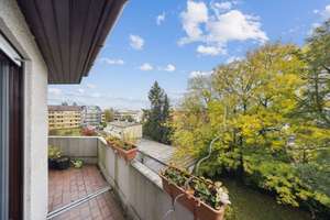 Elegantes Wohnen über zwei Etagen – Maisonette mit Kamin, TG-Stellplatz & Top-Ausstattung – Die vollständige Adresse der Immobilie erhältst du vom Anbieter., 80992 Alt-Moosach, München – Vorschaubild 9